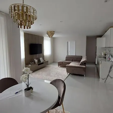 Gold Апартаменты Ньиредьхаза